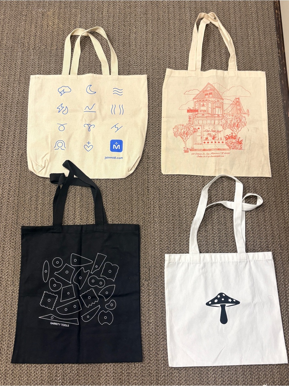Bundle of 4 Totes (Lisa Says Gah, Alice, etc)